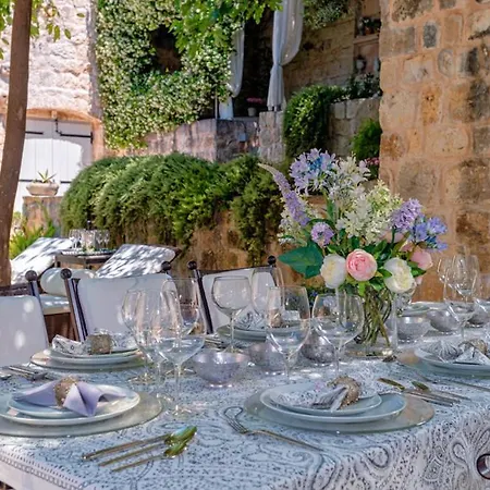 Hvar Royale - 5 Bedroom - Indoor Pool - Beautiful Heritage Villa