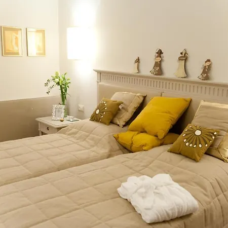 Hvar Royale - 5 Bedroom - Indoor Pool - Beautiful Heritage