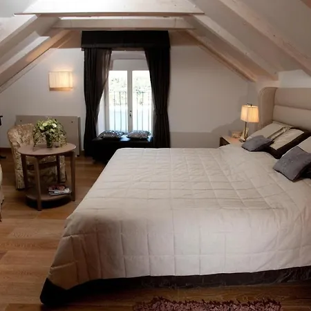 Villa Hvar Royale - 5 Bedroom - Indoor Pool - Beautiful Heritage Hvar Town