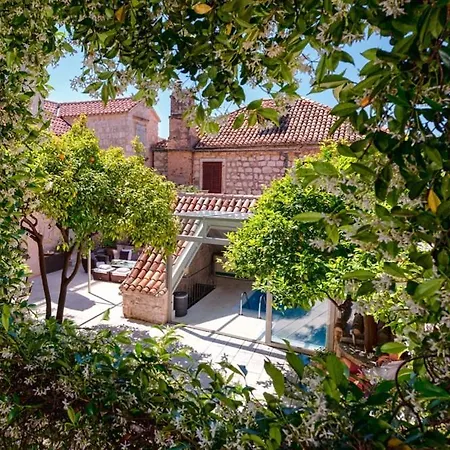 Hvar Royale - 5 Bedroom - Indoor Pool - Beautiful Heritage
