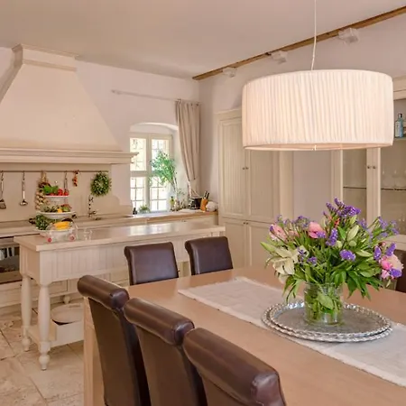 Villa Hvar Royale - 5 Bedroom - Indoor Pool - Beautiful Heritage *
