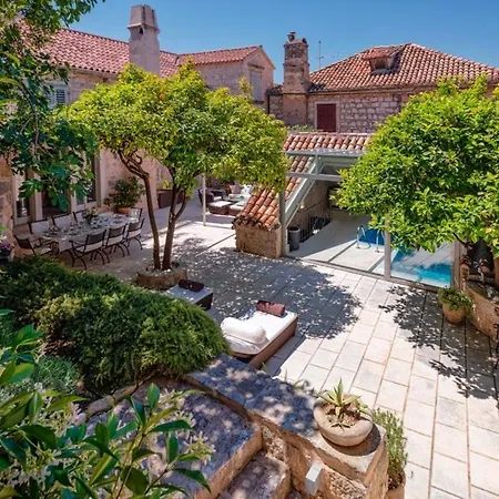 Hvar Royale - 5 Bedroom - Indoor Pool - Beautiful Heritage Villa