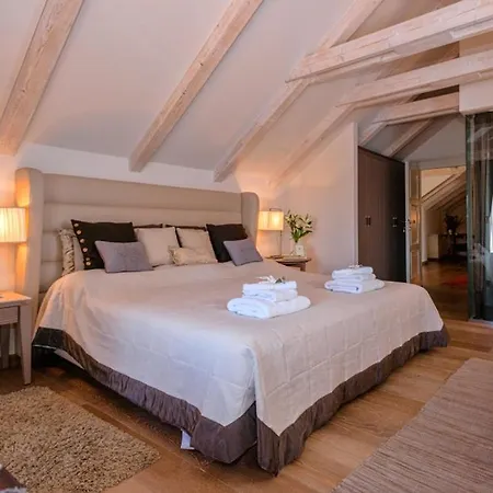 Hvar Royale - 5 Bedroom - Indoor Pool - Beautiful Heritage Villa Hvar Town