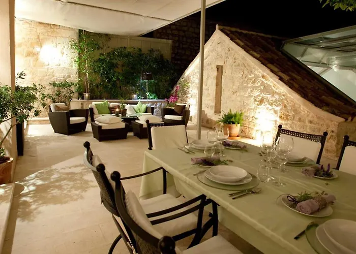 Hvar Royale - 5 Bedroom - Indoor Pool - Stunning! Villa *