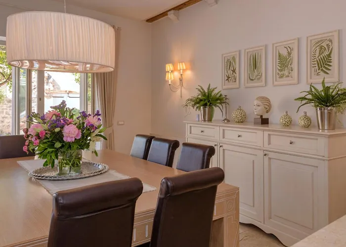 Villa Hvar Royale - 5 Bedroom - Indoor Pool - Stunning! Hvar Town