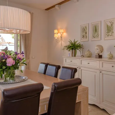 فيلة Hvar Royale - 5 Bedroom - Indoor Pool - Stunning! هفار